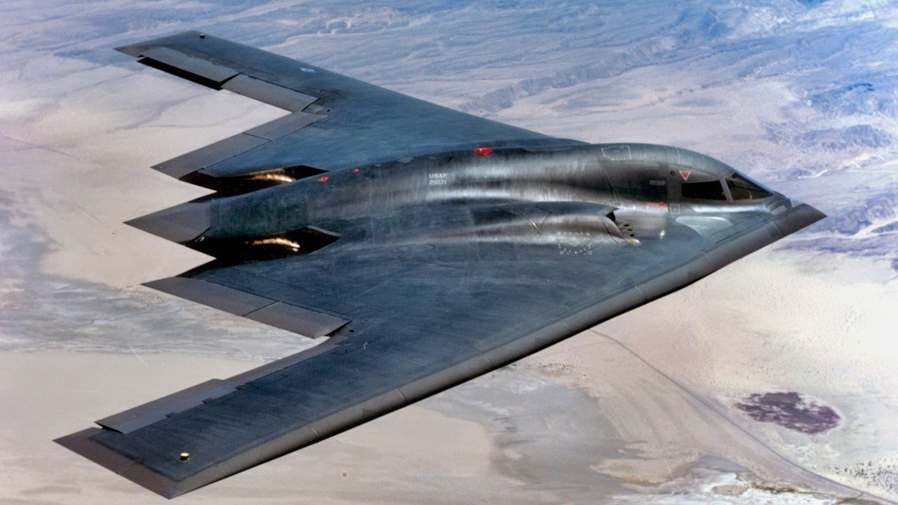 The B-2 Stealth Bomber Is Designed To Make Russia And China Sweat | The ...